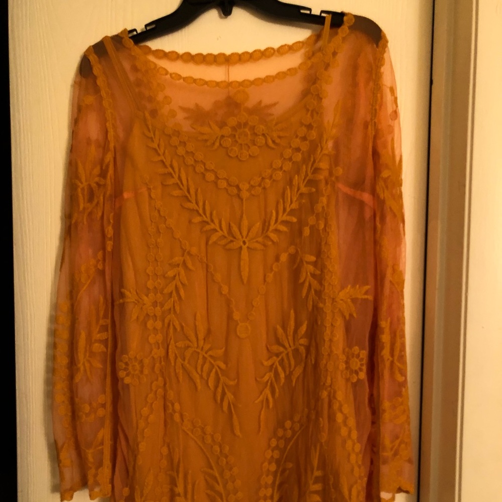 Mustard yellow long sleeved lace dress size 10